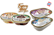 Euryday yogurt with forest fruit 900ml. 6 pcs./case